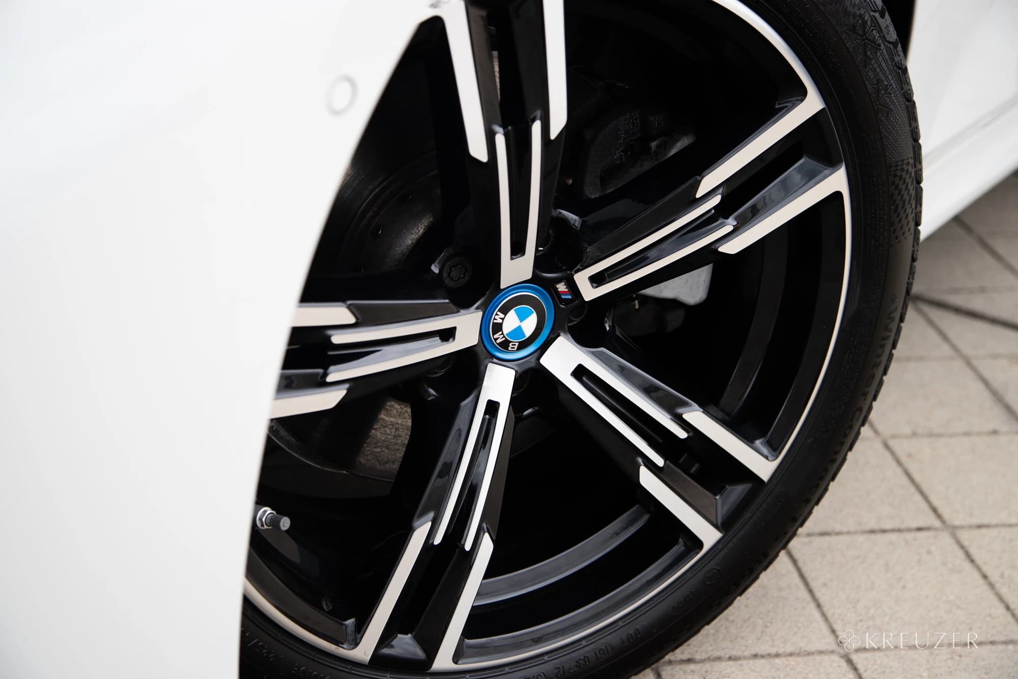 BMW 320e Touring M Sport Alpinweiss G21