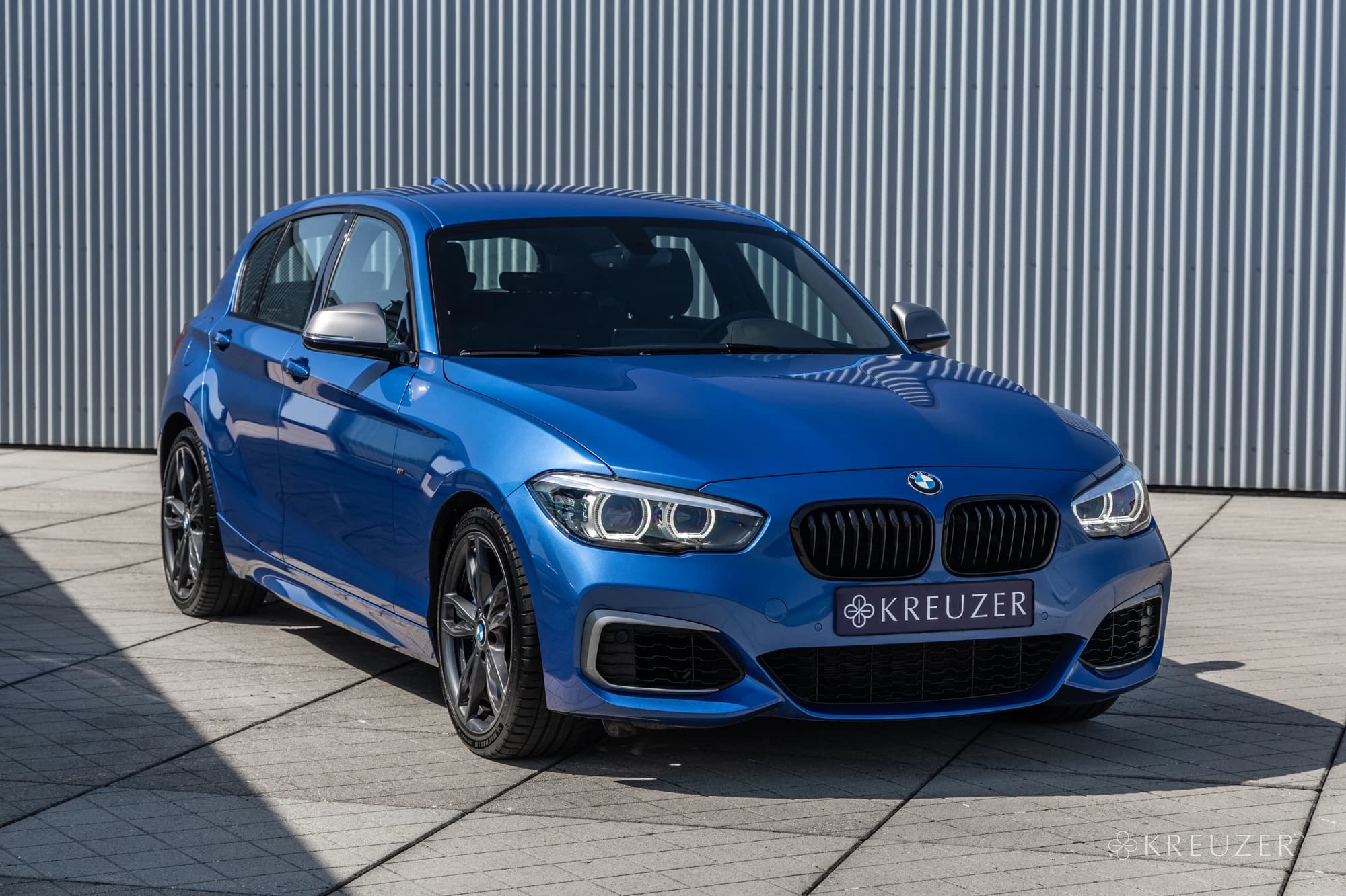 BMW M140i Estorilblau Kreuzer B58 F20 RWD