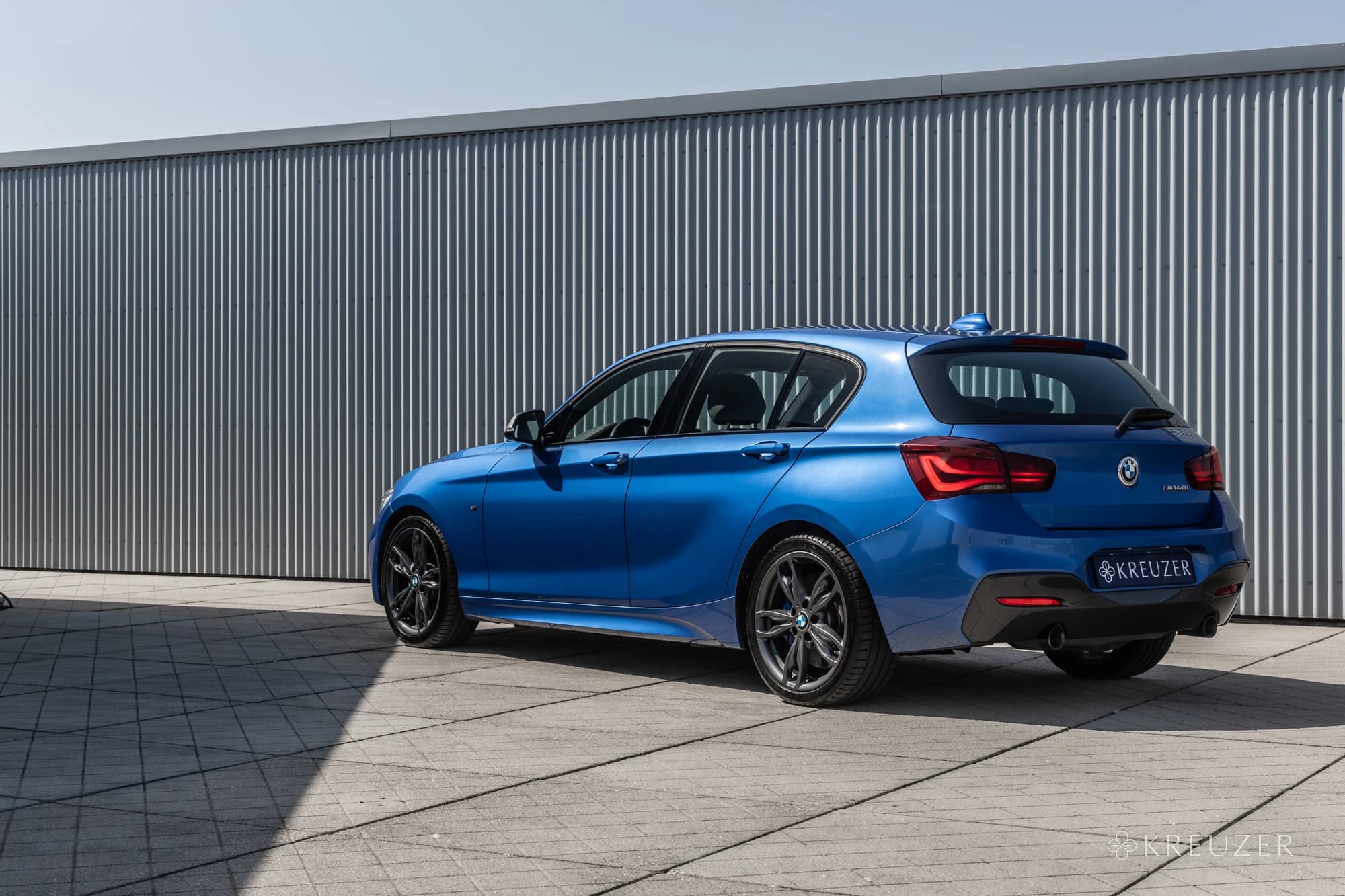 BMW M140i Estorilblau Kreuzer B58 F20 RWD