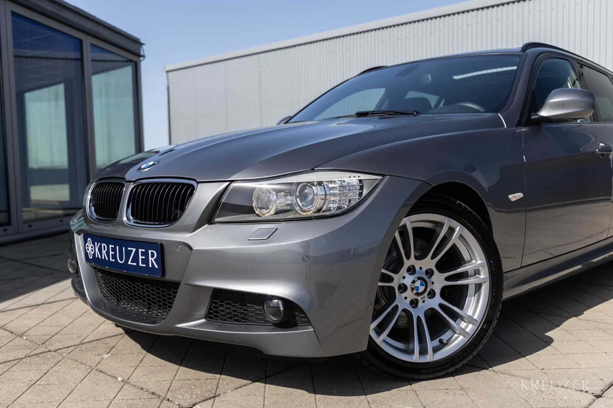 BMW 325d E91 N57 Individual Audio Touring Spacegrau 270M Panorama