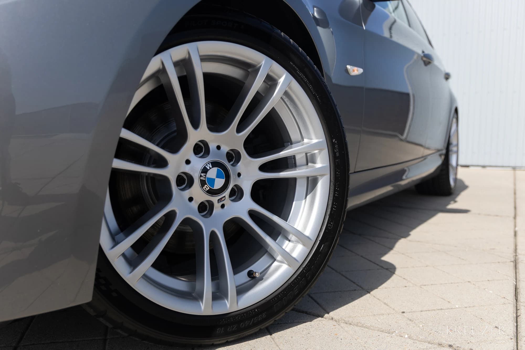 BMW 325d E91 N57 Individual Audio Touring Spacegrau 270M Panorama