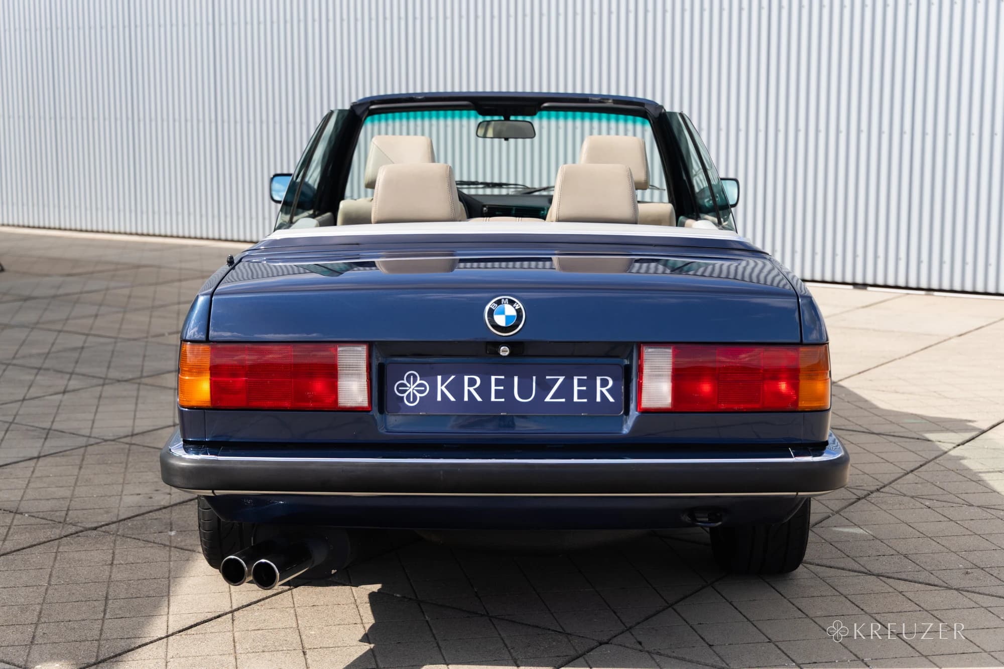 BMW 325i E30 Cabrio Convertible M Tech Technic II Royalblau Metallic 5-speed manual handgeschakeld
